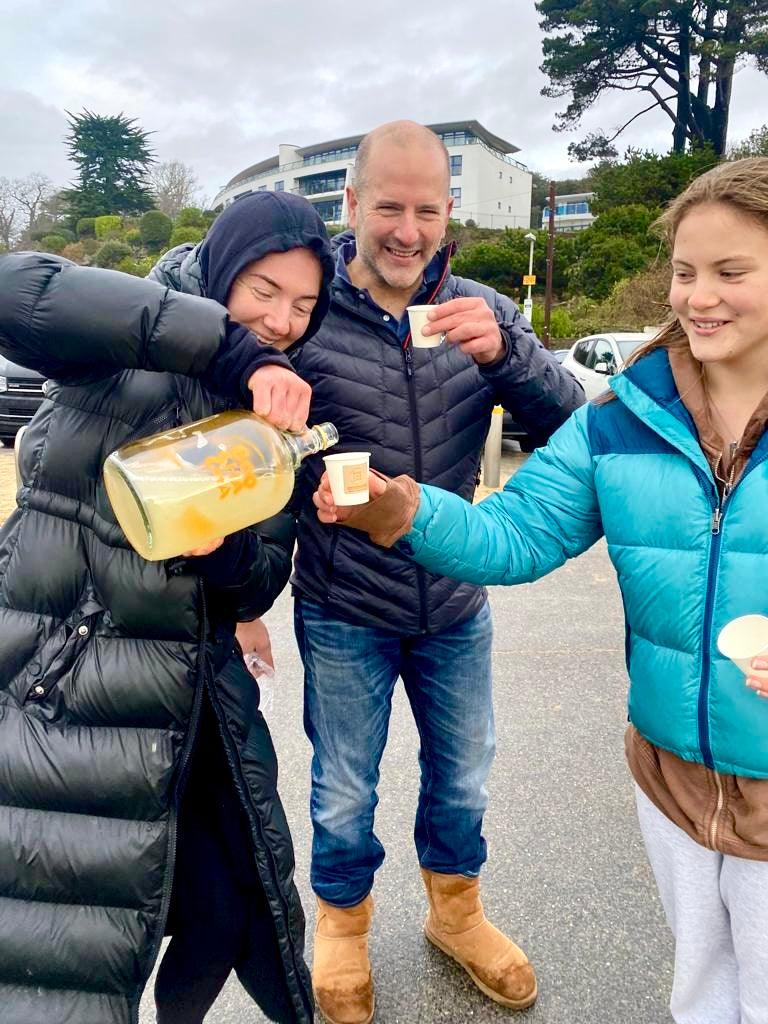 Our founder Hebe, sharing kombucha with members of the local WTMWTD cold water dipping crew at branksome, dorset - BooChaCha