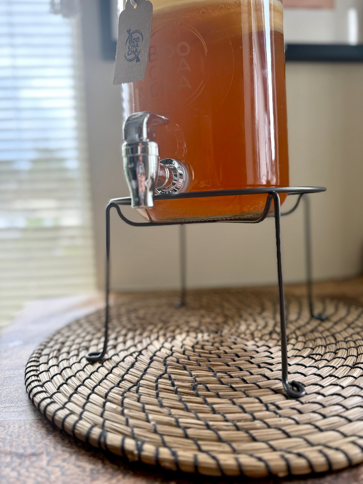 Stylish Wire Stand